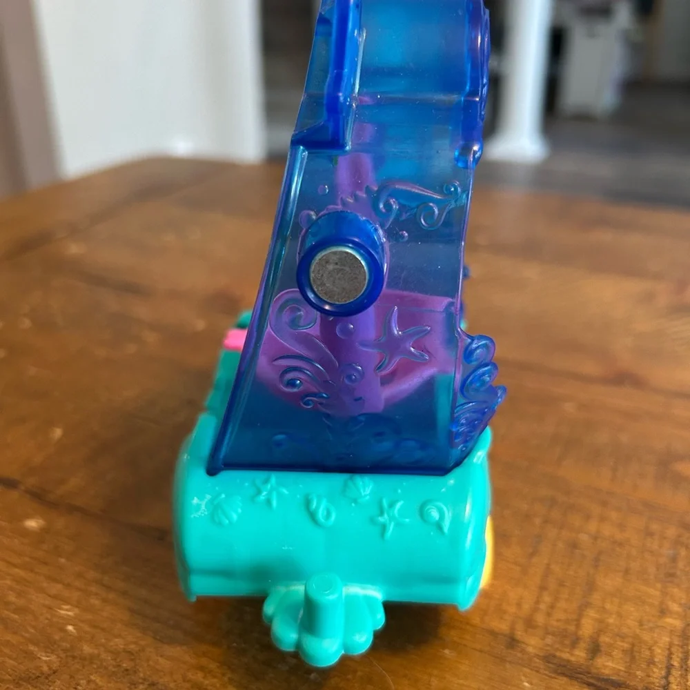 Fisher Price Little People Ariel’s parade float as is
